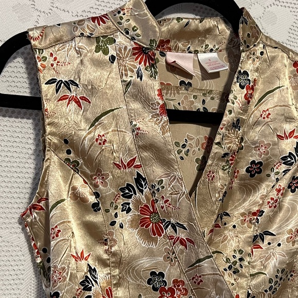 Xhilaration Floral Satin Wrap Top - Picture 2 of 15